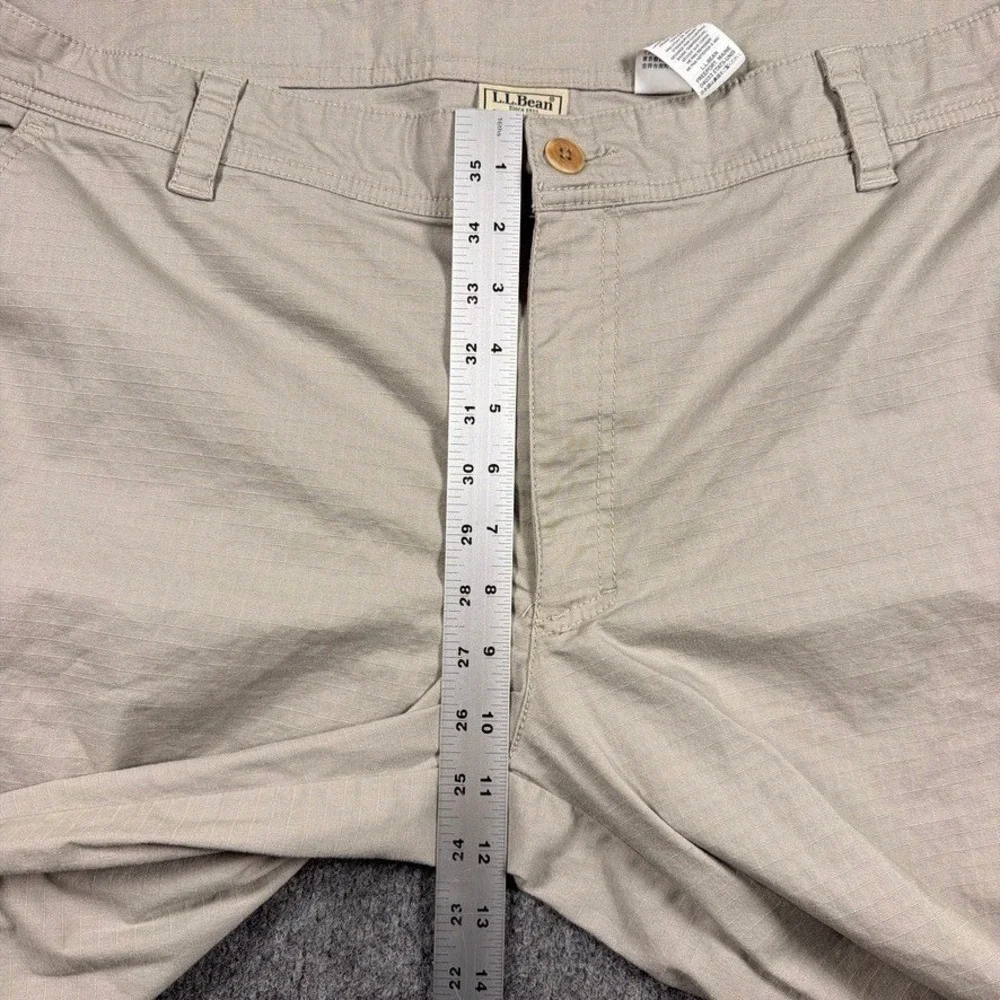 L.L. Bean Ripstop Explorer Pants Mens 42x30 Khaki Stretch Cotton Blend Outdoor